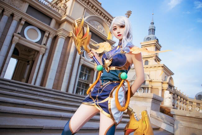 喜迎新春，春暉女神送祝福，精美COSPLAY獻(xiàn)上